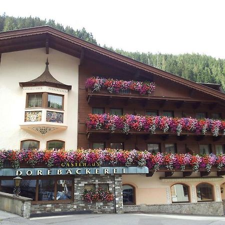 Gaestehaus Dorfbaeckerei Tux Exterior foto