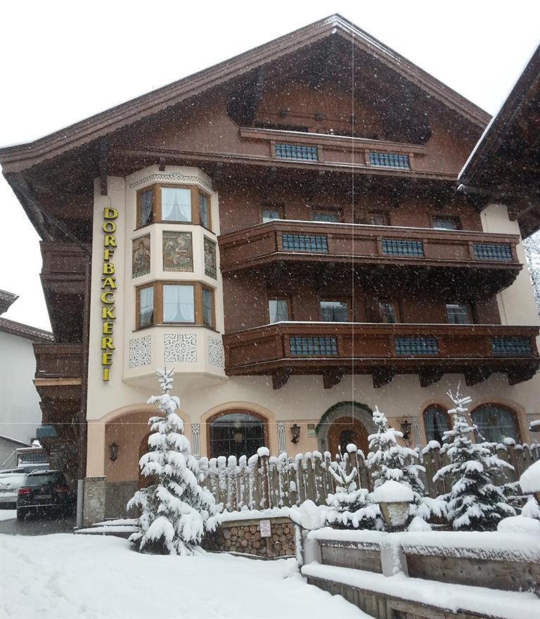 Gaestehaus Dorfbaeckerei Tux Exterior foto